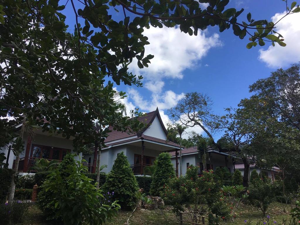 Lanta Happy Hill Hotel Ko Lanta Eksteriør billede